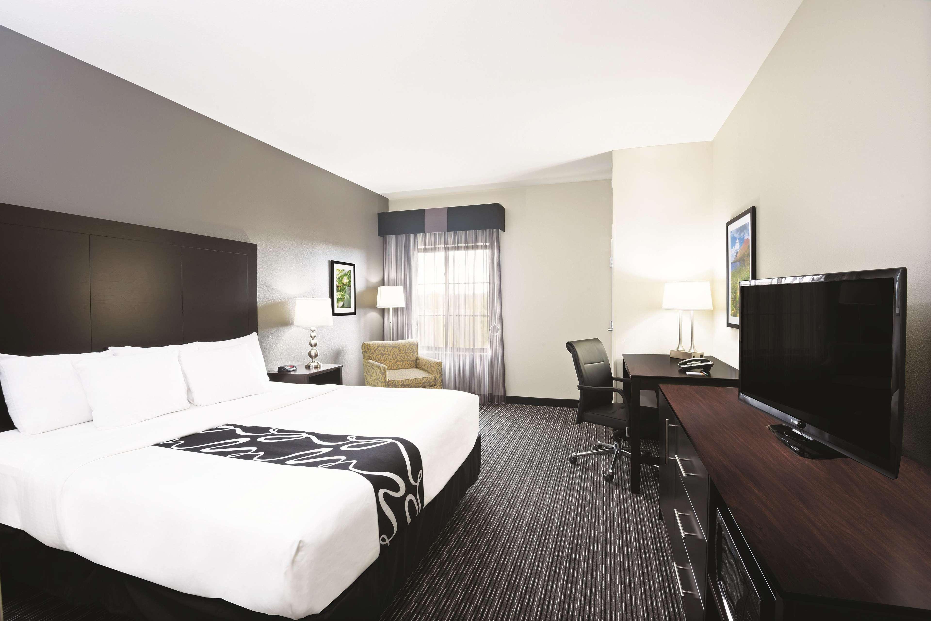 Hotel La Quinta By Wyndham 3*